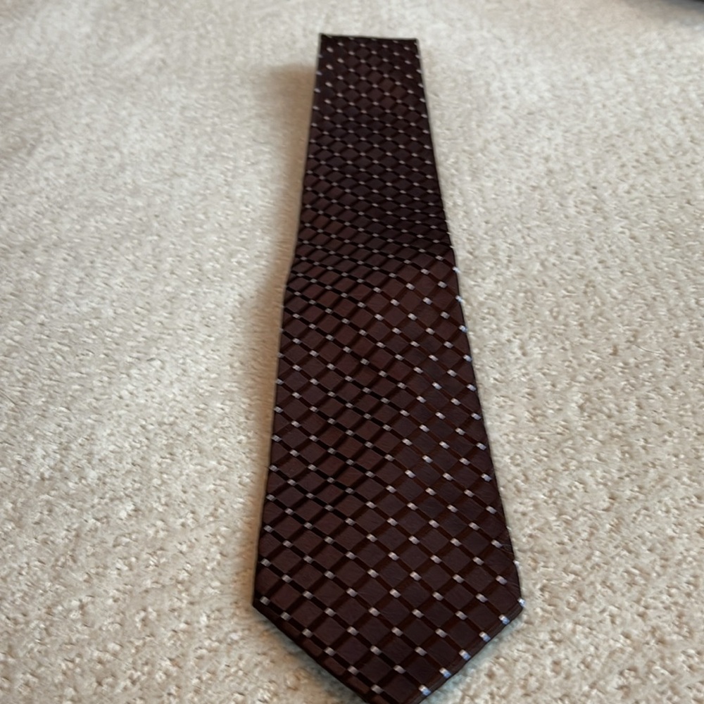 Jones New York tie
